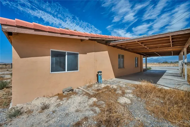 $398,000 | 2351 Bond Street, Pahrump, NV 89048