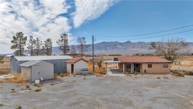 $398,000 | 2351 Bond Street, Pahrump, NV 89048