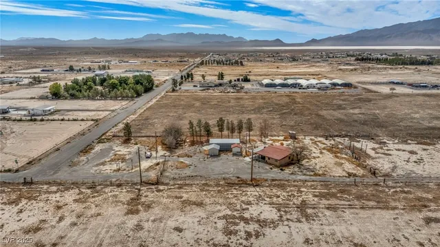 $398,000 | 2351 Bond Street, Pahrump, NV 89048