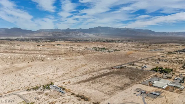 $398,000 | 2351 Bond Street, Pahrump, NV 89048