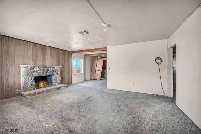 $398,000 | 2351 Bond Street, Pahrump, NV 89048