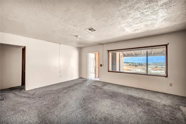 $398,000 | 2351 Bond Street, Pahrump, NV 89048