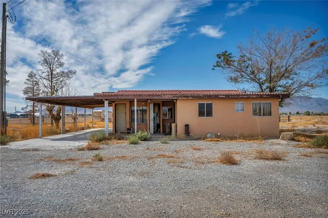 $398,000 | 2351 Bond Street, Pahrump, NV 89048