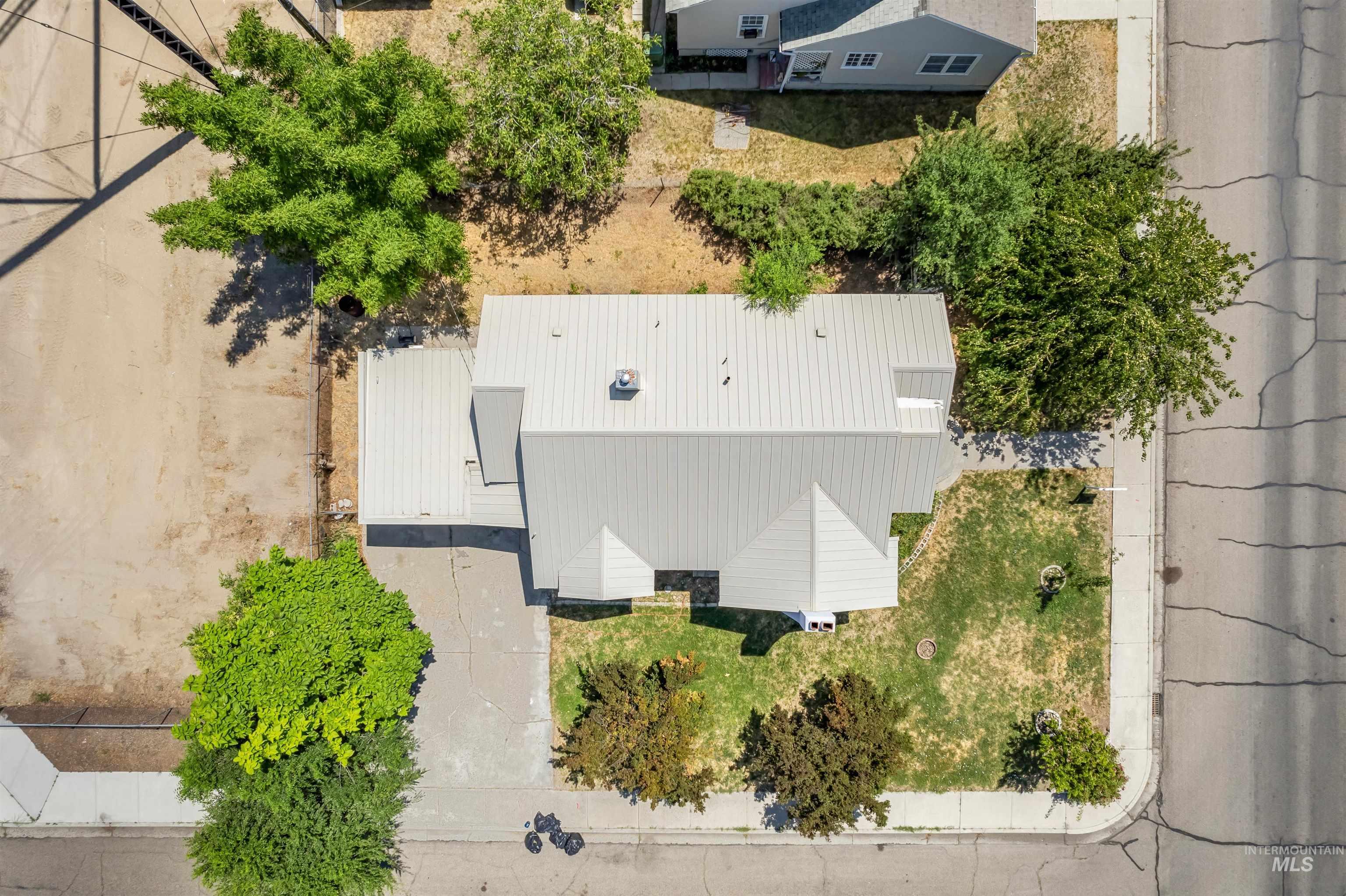 191 Southwest 5th Avenue Ontario, OR 97914 - Photo 37 of 50 View of subject property