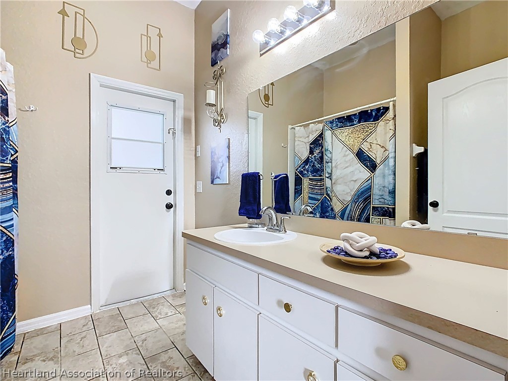 5637 Beverly Rise Boulevard Lakeland, FL 33812 - Photo 23 of 42