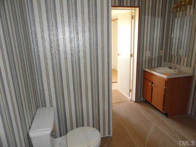 5337 Akron Road Wilson, NC 27893 - Photo 5 of 10 Gallery Image 5