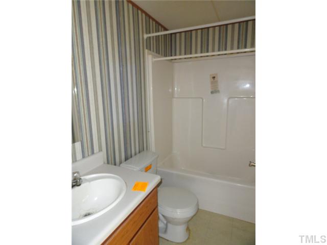 5337 Akron Road Wilson, NC 27893 - Photo 8 of 10 Gallery Image 8