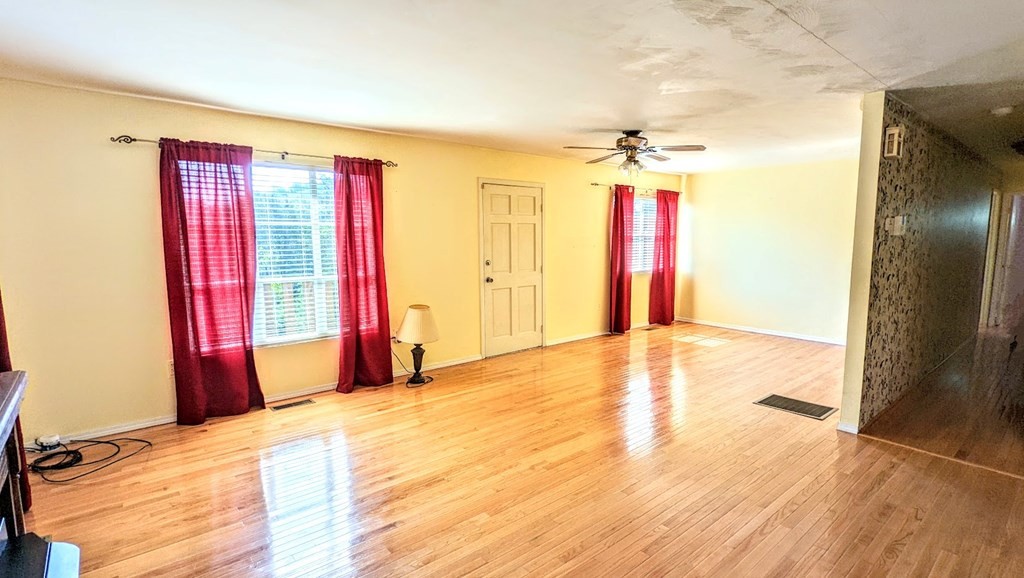 126 Cedar Hills Road Sevierville, TN 37862 - Photo 6 of 23 Gallery Image 6
