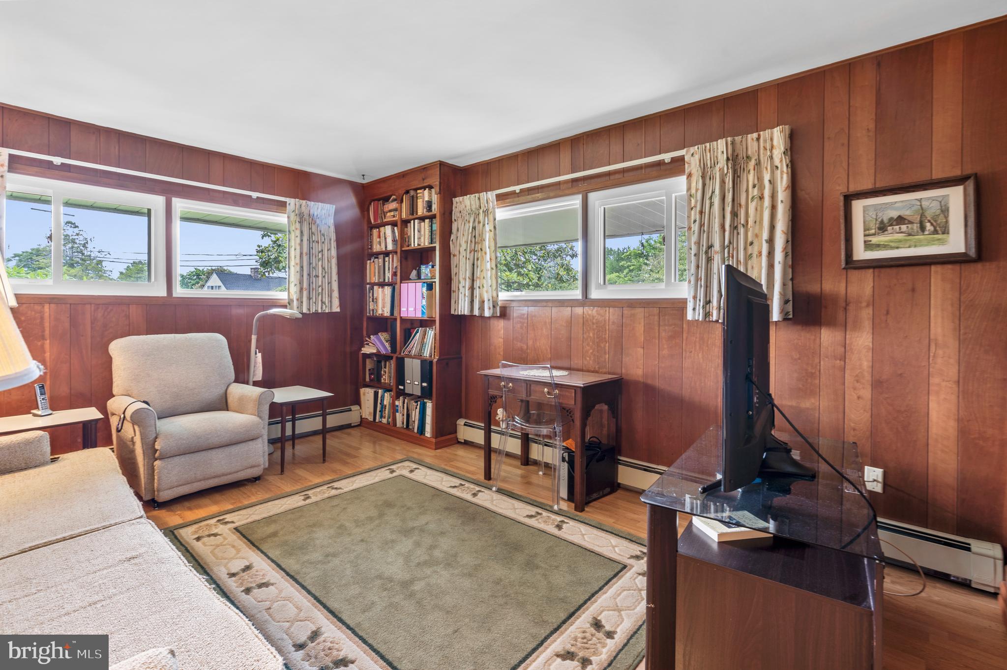 78 Red Berry Road Levittown, PA 19056 - Photo 24 of 44