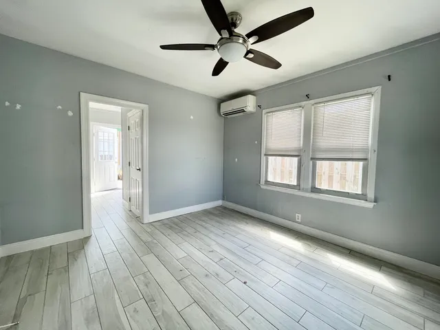 $1,500 | 736 Rockland Drive, Unit COTTAGE, West Palm Beach, FL 33405