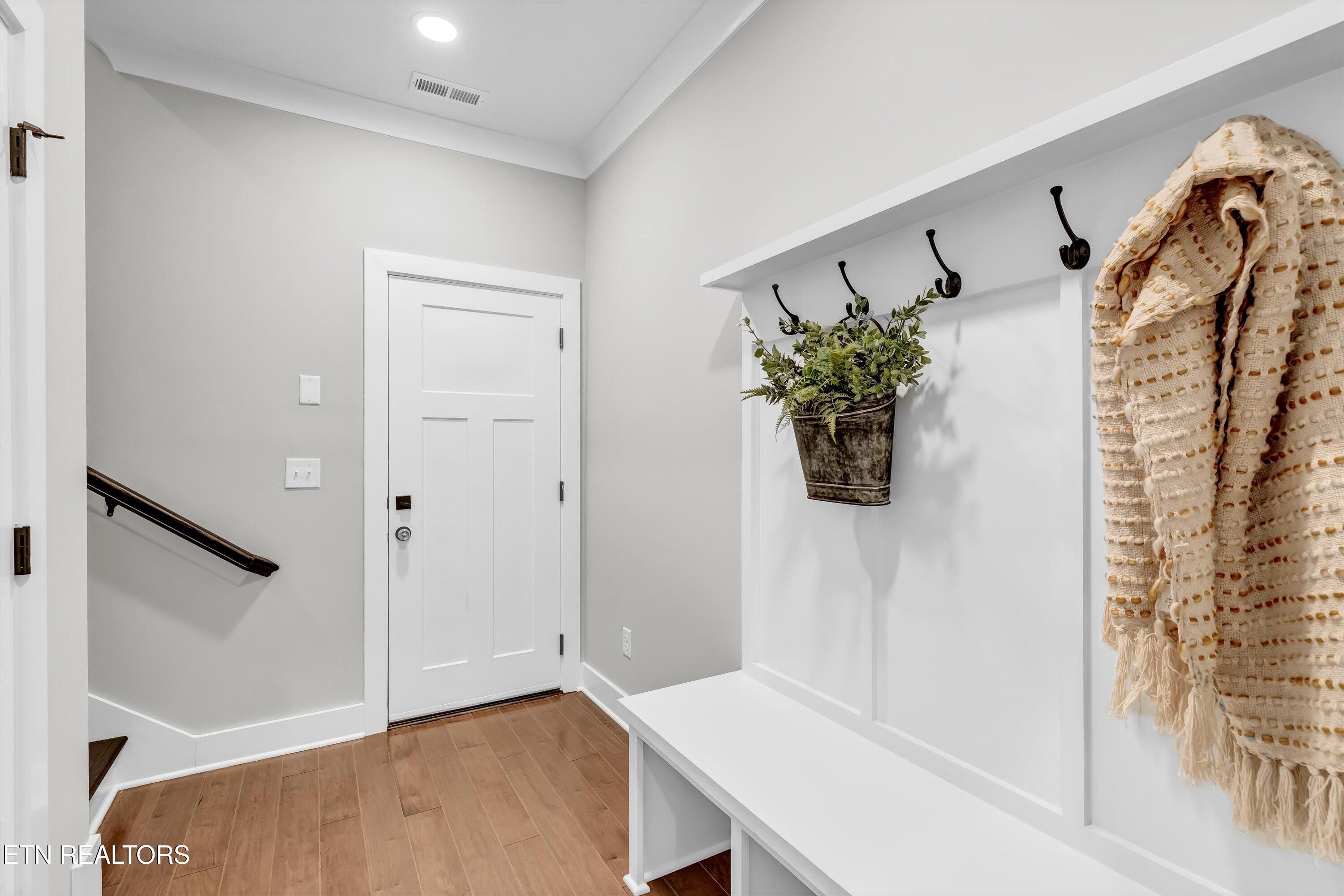 1812 Thunderhead Road Knoxville, TN 37922 - Photo 17 of 36 17-1812 Thunderhead Dr-17