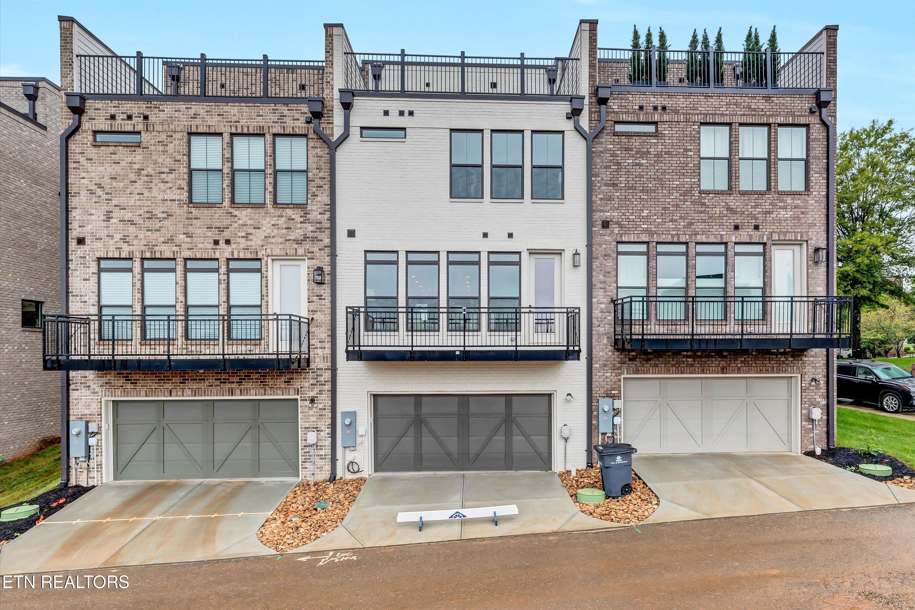 1812 Thunderhead Road Knoxville, TN 37922 - Photo 35 of 36 36-1812 Thunderhead Dr-36