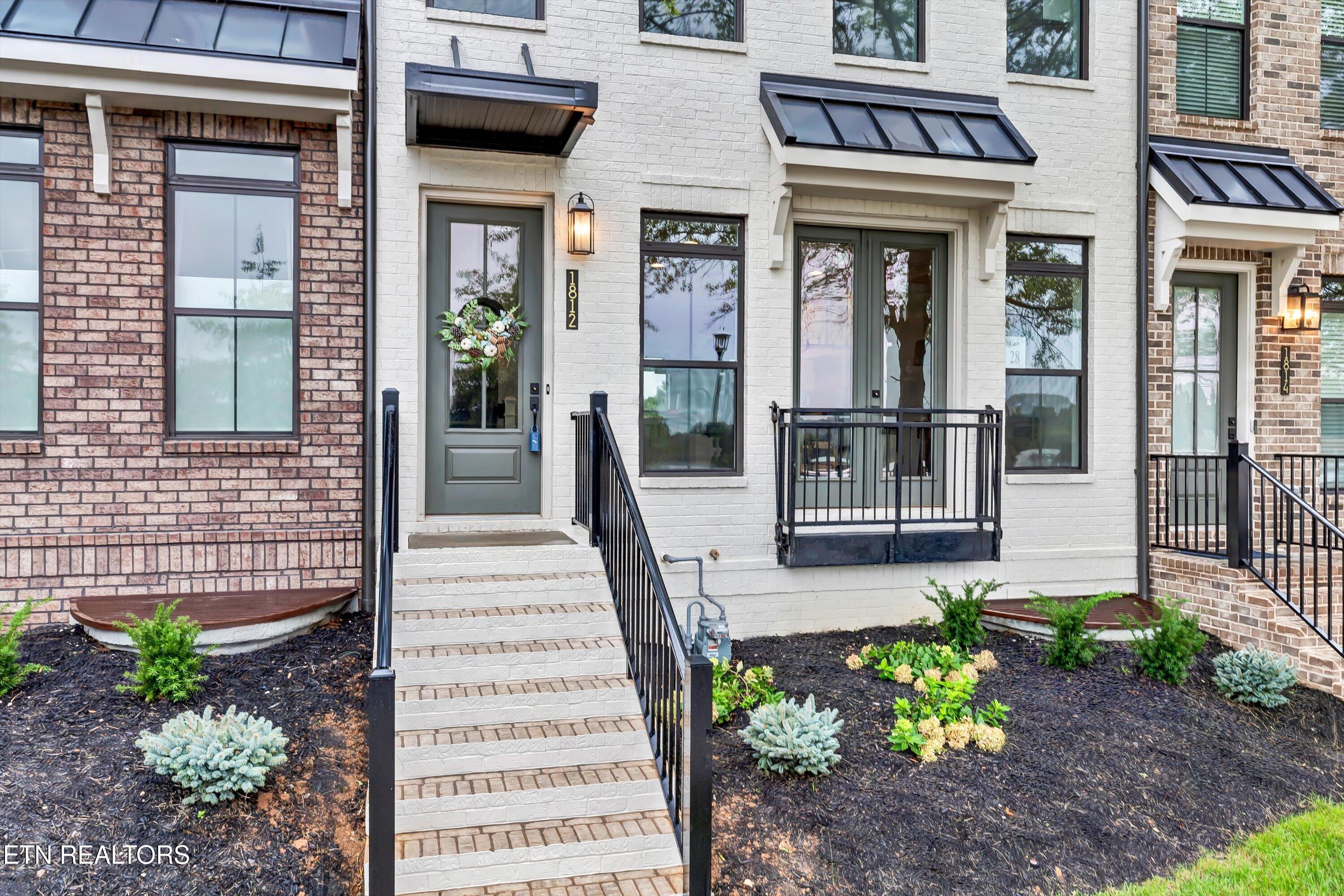 1812 Thunderhead Road Knoxville, TN 37922 - Photo 5 of 36 05-1812 Thunderhead Dr-5