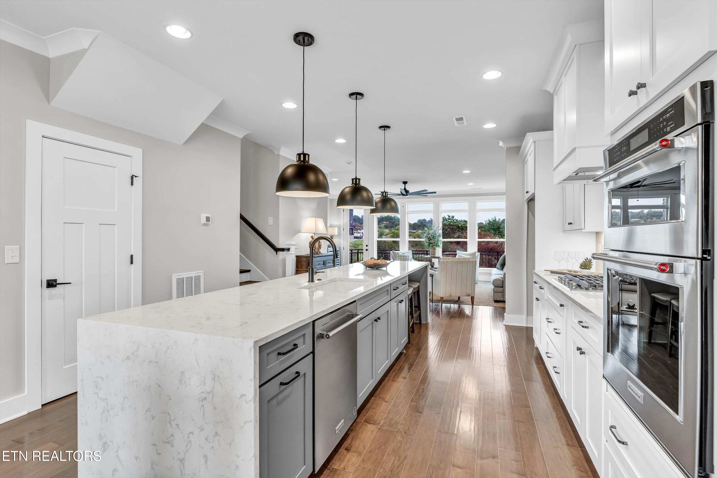 1812 Thunderhead Road Knoxville, TN 37922 - Photo 9 of 36 09-1812 Thunderhead Dr-9