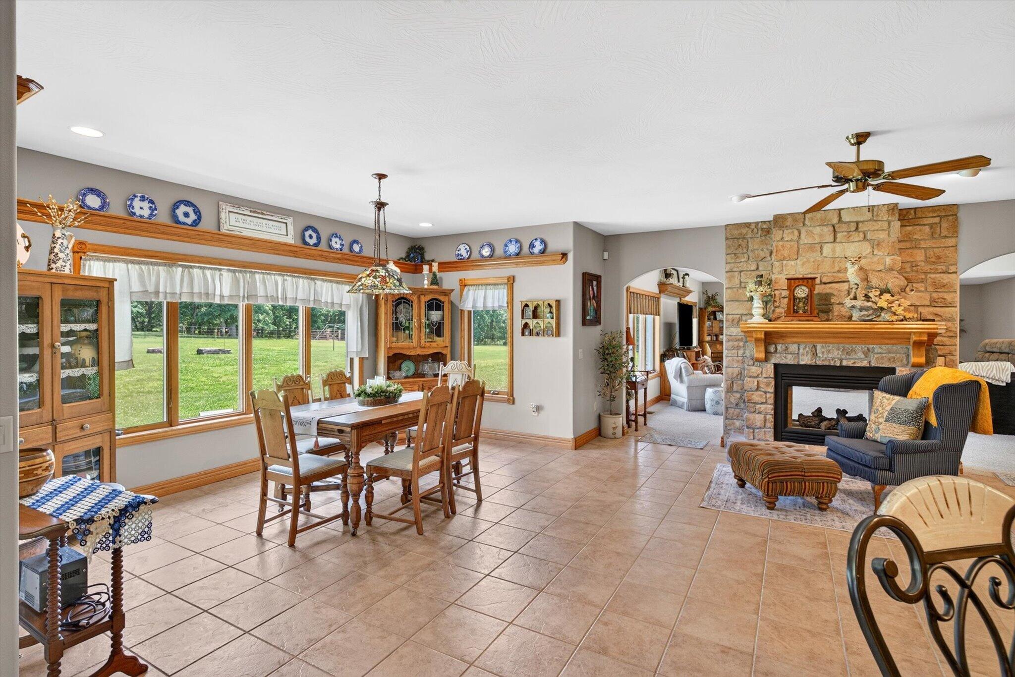 3850 South 155th Road Bolivar, MO 65613 - Photo 22 of 80 24-23