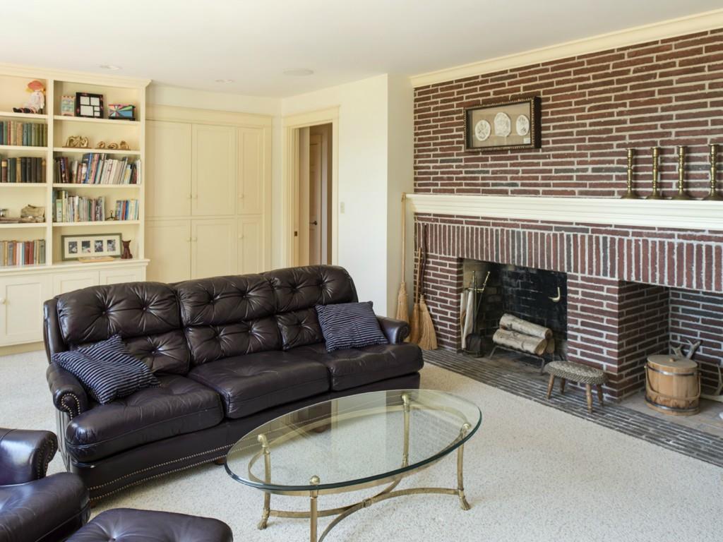 19 Sturdivant Road Cumberland, ME 04110 - Photo 22 of 34 Lower level "bonus" family room.