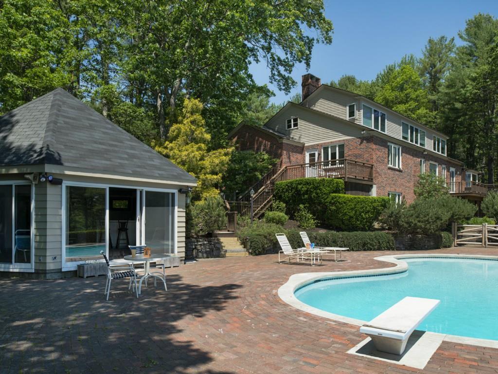 19 Sturdivant Road Cumberland, ME 04110 - Photo 29 of 34 Gracious outdoor entertaining spaces.