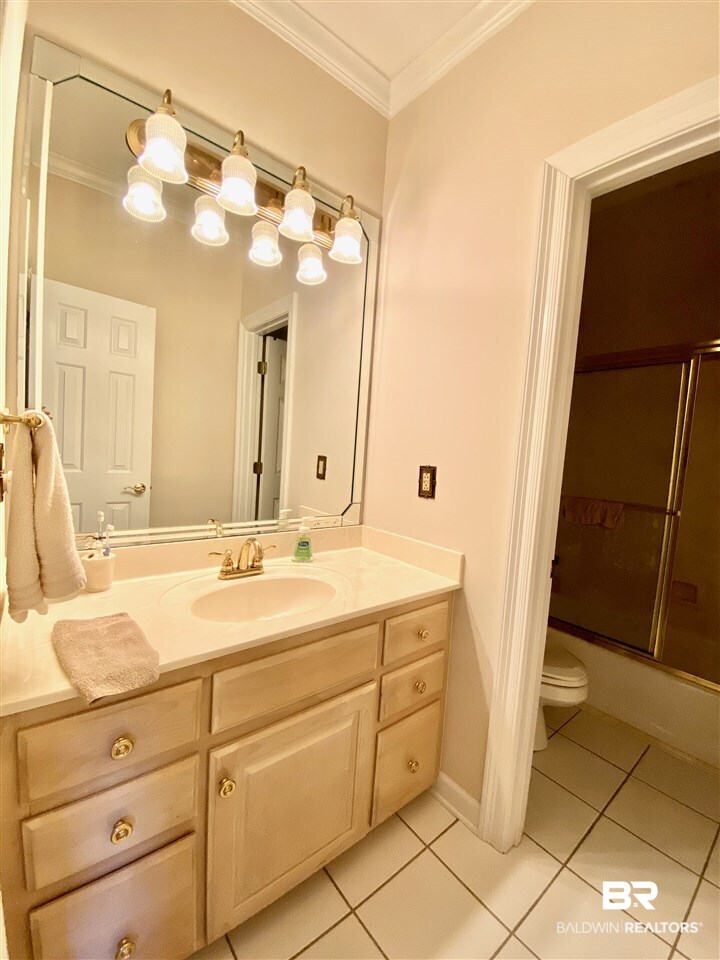 506 Potters Mills Road Daphne, AL 36526 - Photo 27 of 50 SECOND FULL BATH