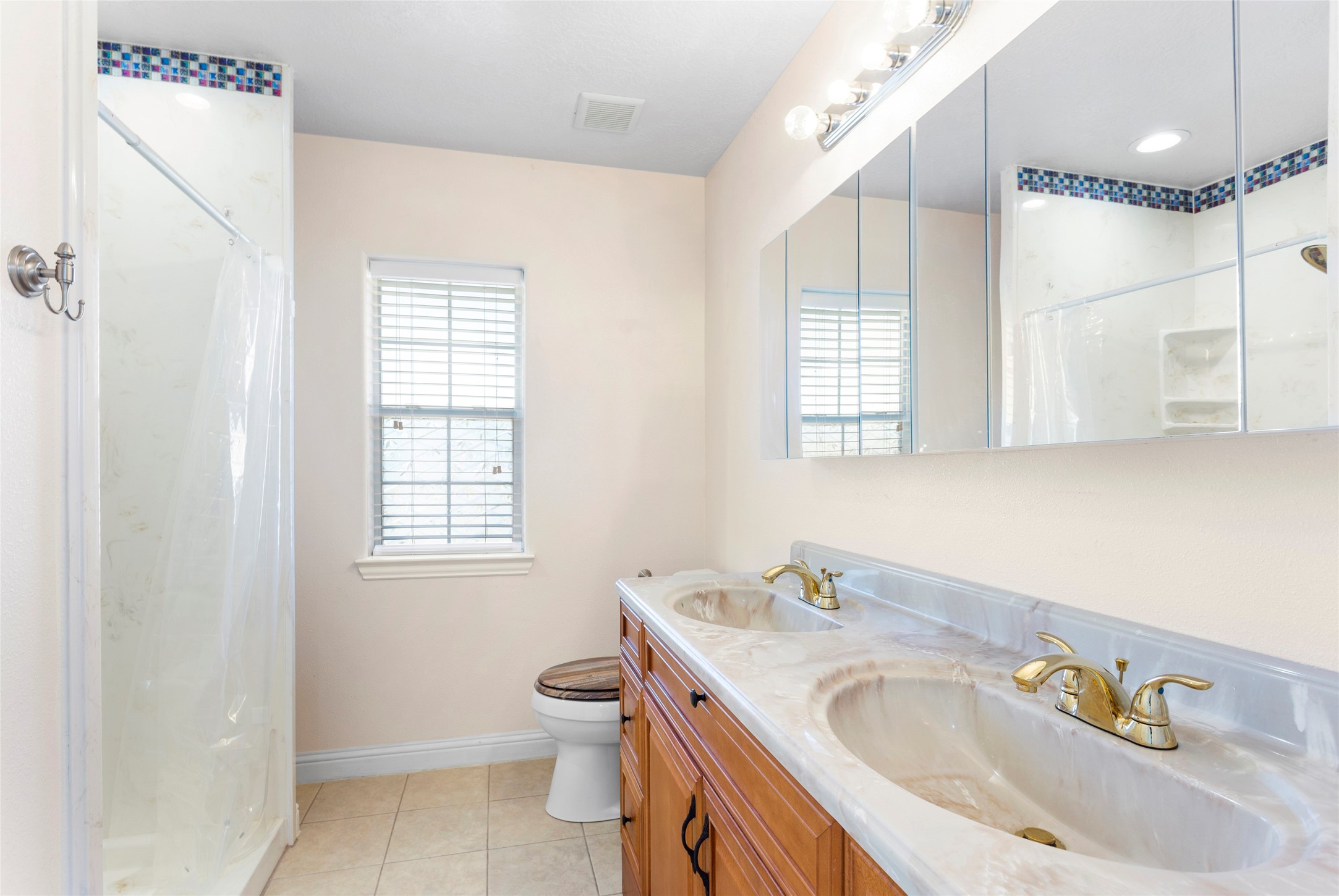 3221 Cemetery Road Santa Fe, TX 77517 - Photo 12 of 32 Primary bathroom shower only