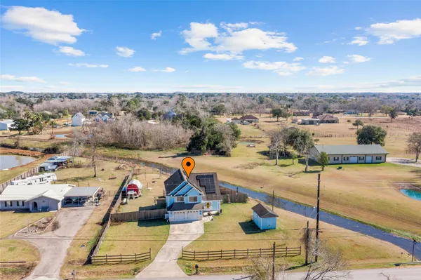 $319,000 | 3221 Cemetery Road, Santa Fe, TX 77517