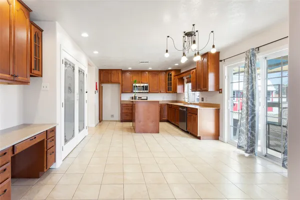 $319,000 | 3221 Cemetery Road, Santa Fe, TX 77517