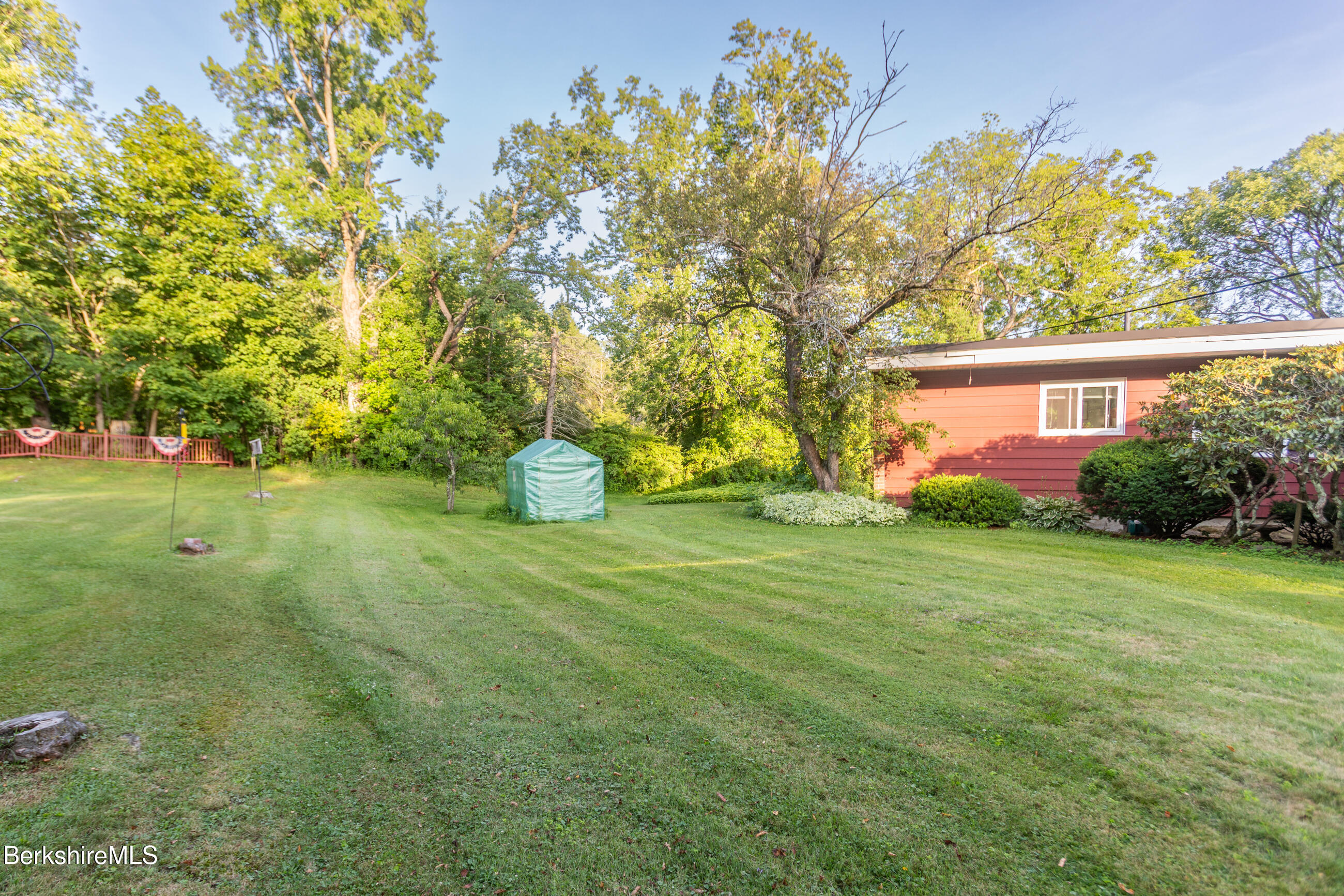 62 Braeburn Road Dalton, MA 01226 - Photo 7 of 53 image-28
