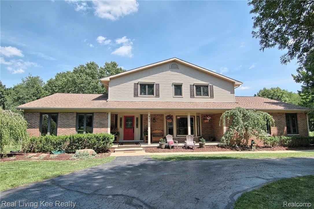 311 East Snell Road Rochester, MI 48306 - Photo 41 of 72 Front.jpg