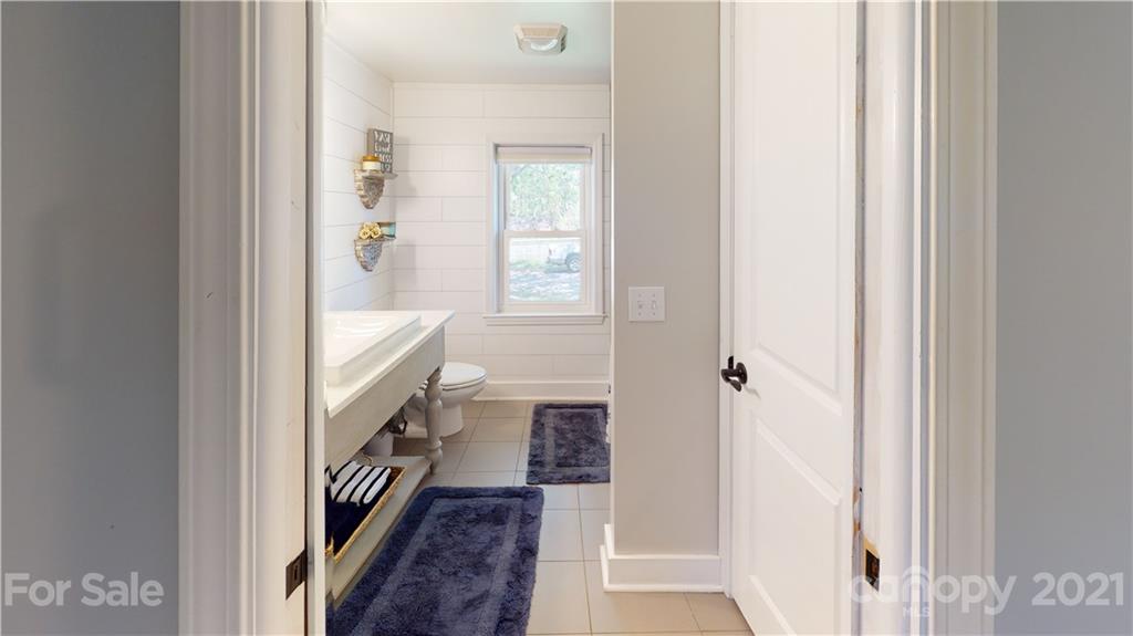 942 Mills Gap Road Fletcher, NC 28732 - Photo 15 of 43 Gallery Image 15