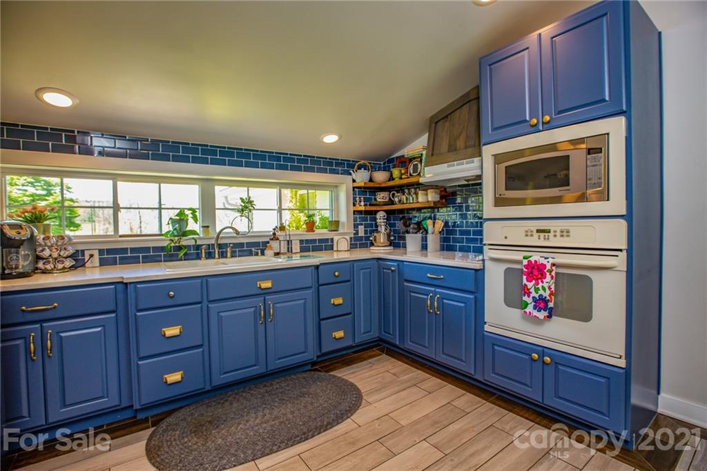 942 Mills Gap Road Fletcher, NC 28732 - Photo 25 of 43 Gallery Image 25
