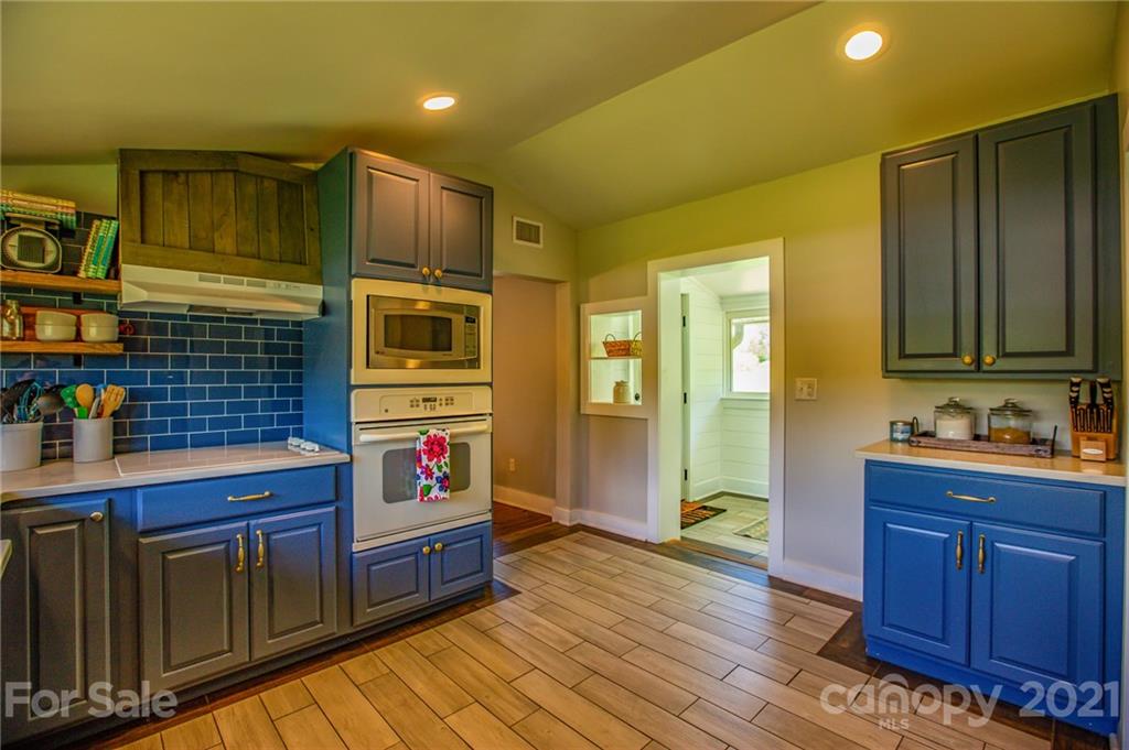 942 Mills Gap Road Fletcher, NC 28732 - Photo 26 of 43 Gallery Image 26