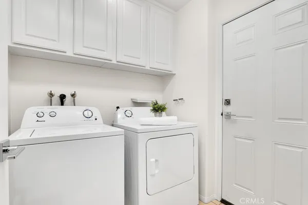 $1,250,000 | 82 Trailing Vine, Irvine, CA 92602