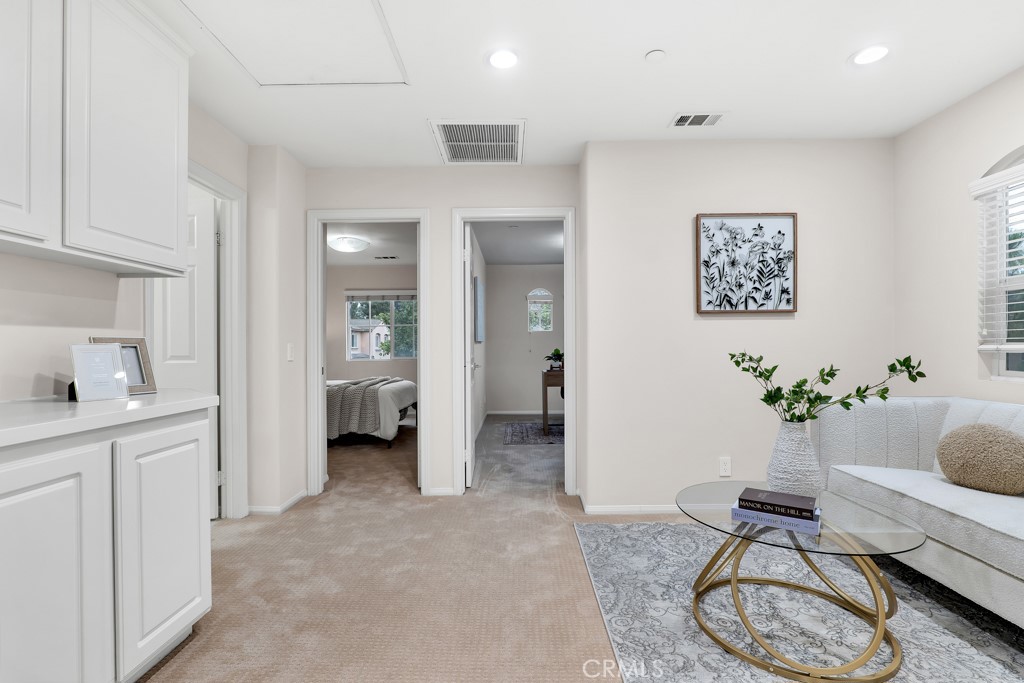 82 Trailing Vine Irvine, CA 92602 - Photo 14 of 24