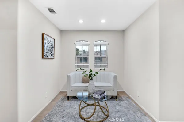 $1,250,000 | 82 Trailing Vine, Irvine, CA 92602
