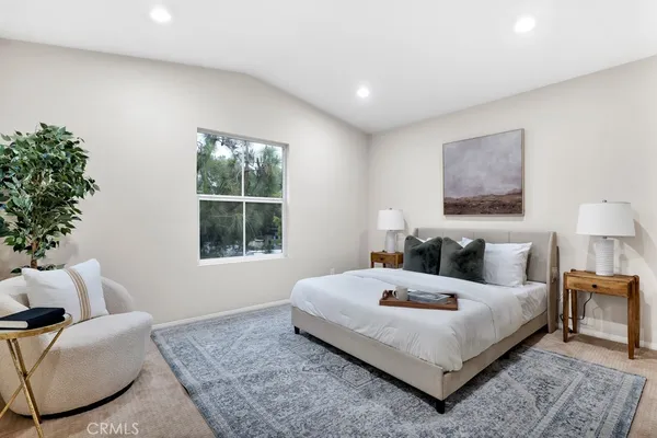 $1,250,000 | 82 Trailing Vine, Irvine, CA 92602