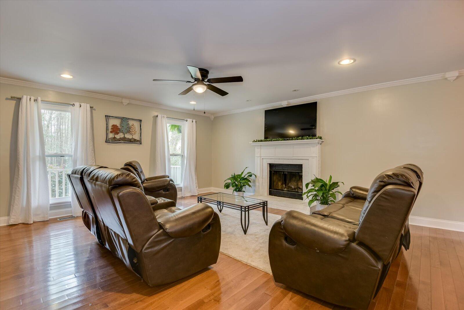 1151 Ridgemont Drive Aiken, SC 29803 - Photo 5 of 39 09-109