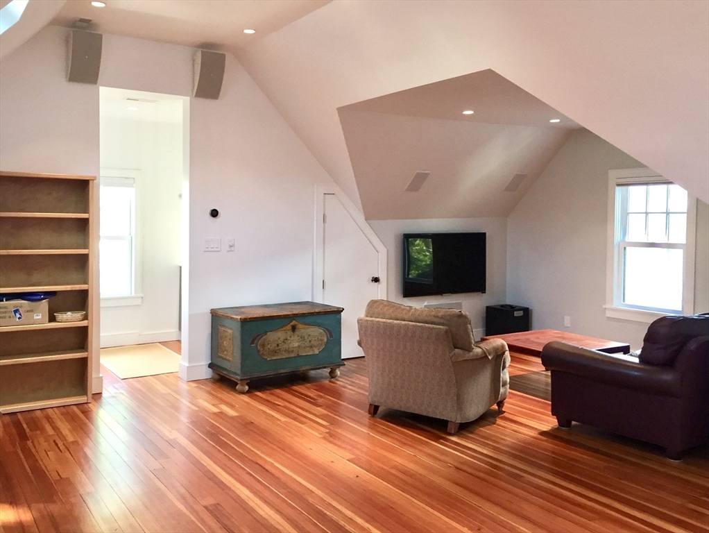 77 Highland Road Somerville, MA 02144 - Photo 14 of 25