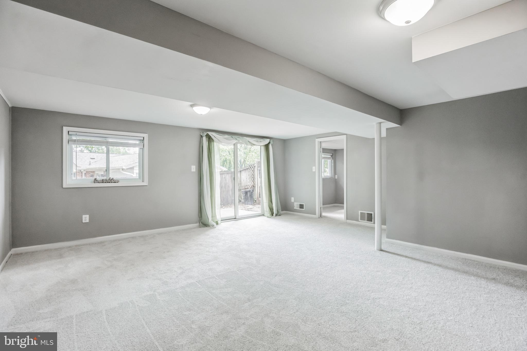 5505 Ventnor Lane Springfield, VA 22151 - Photo 25 of 47 Lower level living room walk out slider