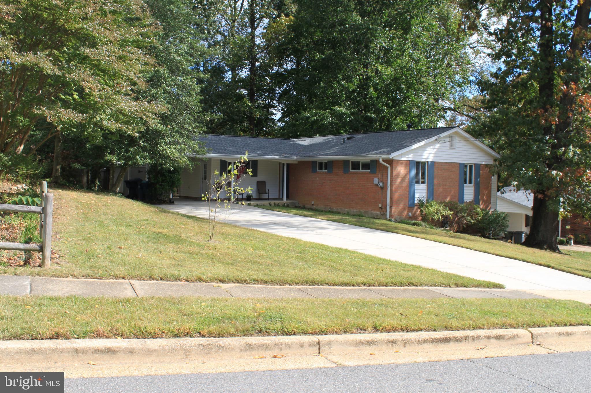 5505 Ventnor Lane Springfield, VA 22151 - Photo 3 of 47 Large lot