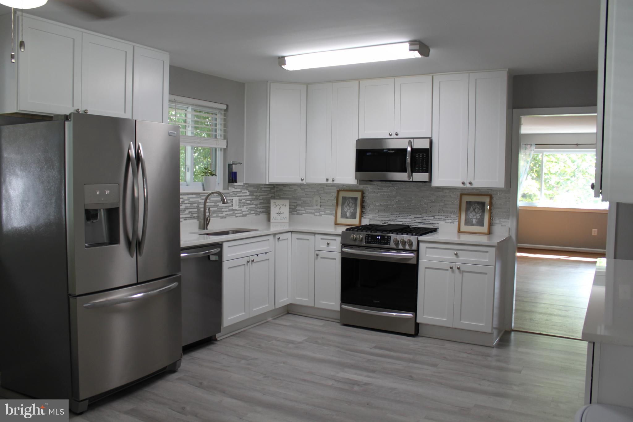 5505 Ventnor Lane Springfield, VA 22151 - Photo 5 of 47 Kitchen