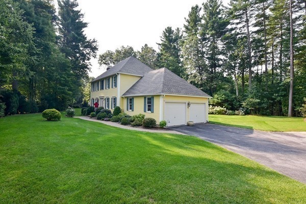 9 Nehemiah Road Shirley, MA 01464 - Photo 23 of 23 a view of a yard in front of house