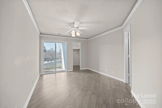 $1,300 | 18809 Nautical Drive, Unit 202, Cornelius, NC 28031