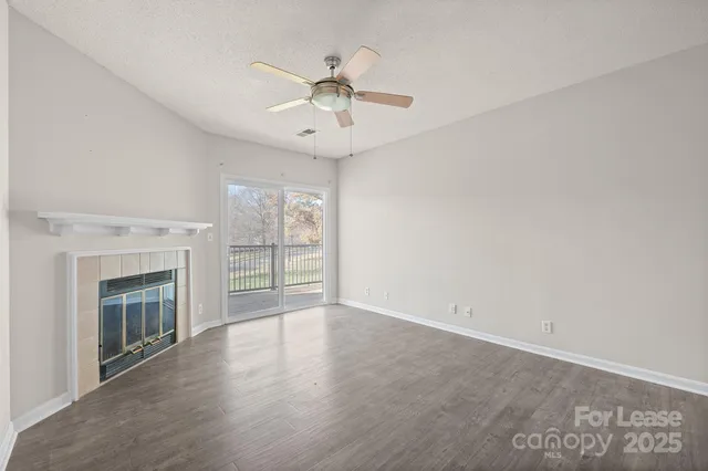 $1,300 | 18809 Nautical Drive, Unit 202, Cornelius, NC 28031