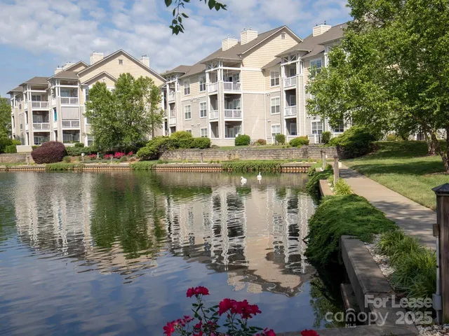 $1,300 | 18809 Nautical Drive, Unit 202, Cornelius, NC 28031