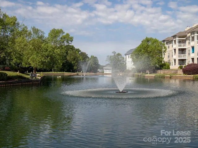 $1,300 | 18809 Nautical Drive, Unit 202, Cornelius, NC 28031