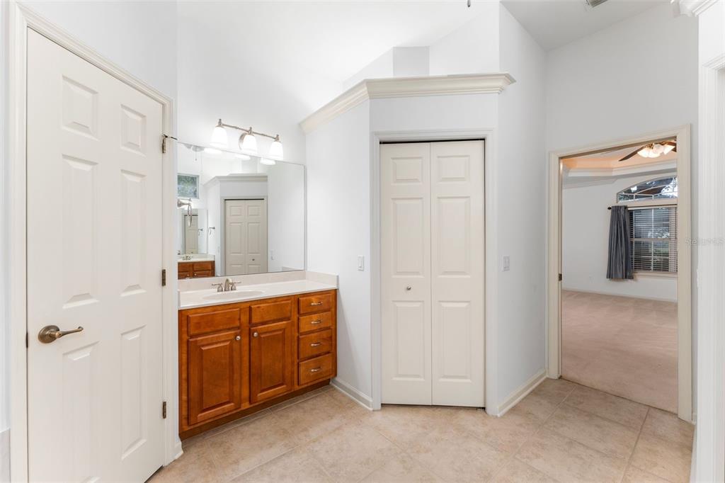 13537 Northwest 7 Road Newberry, FL 32669 - Photo 11 of 46