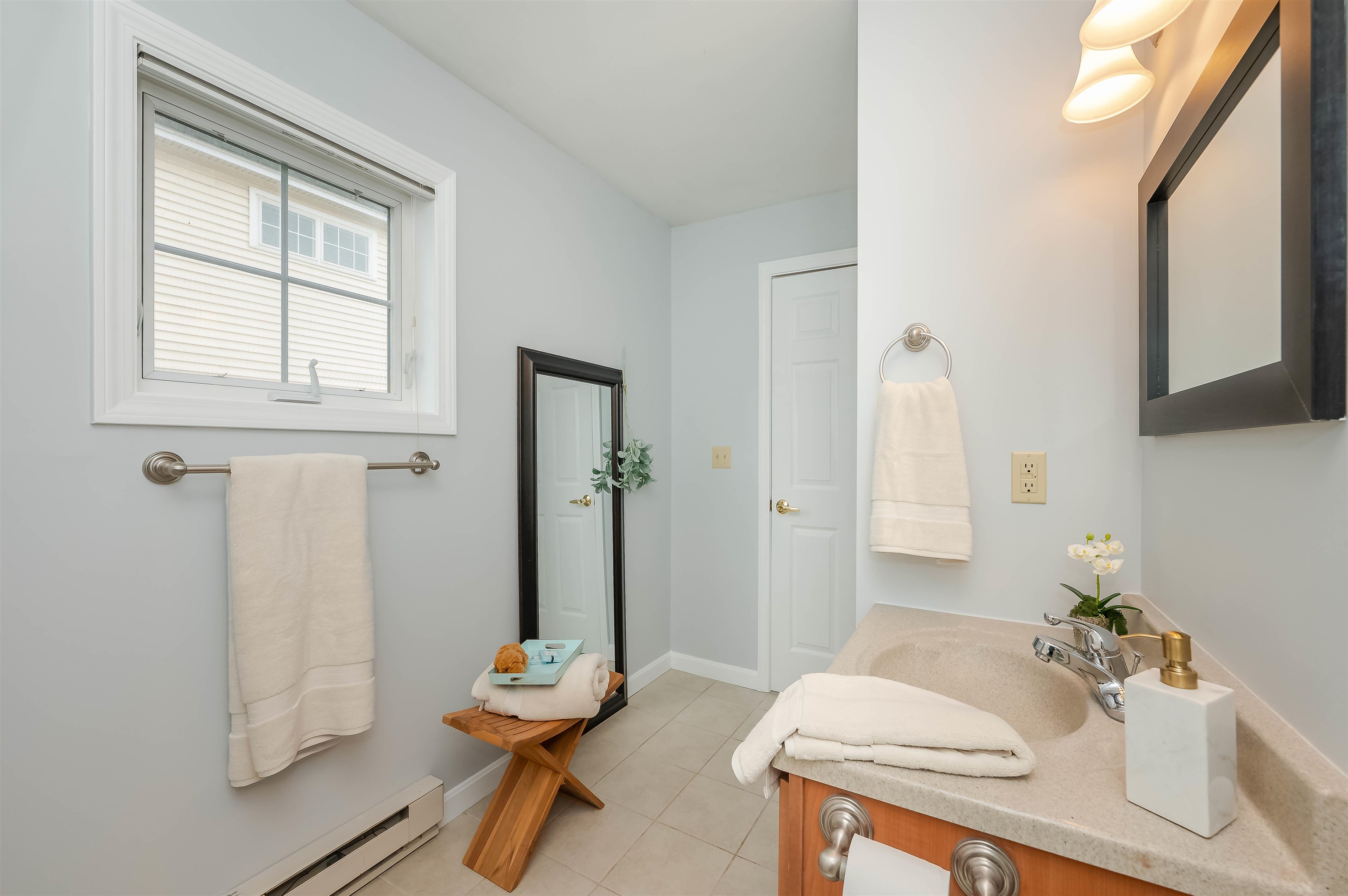 17 K Street, Unit 7 Hampton, NH 03842 - Photo 20 of 41 Gallery Image 20