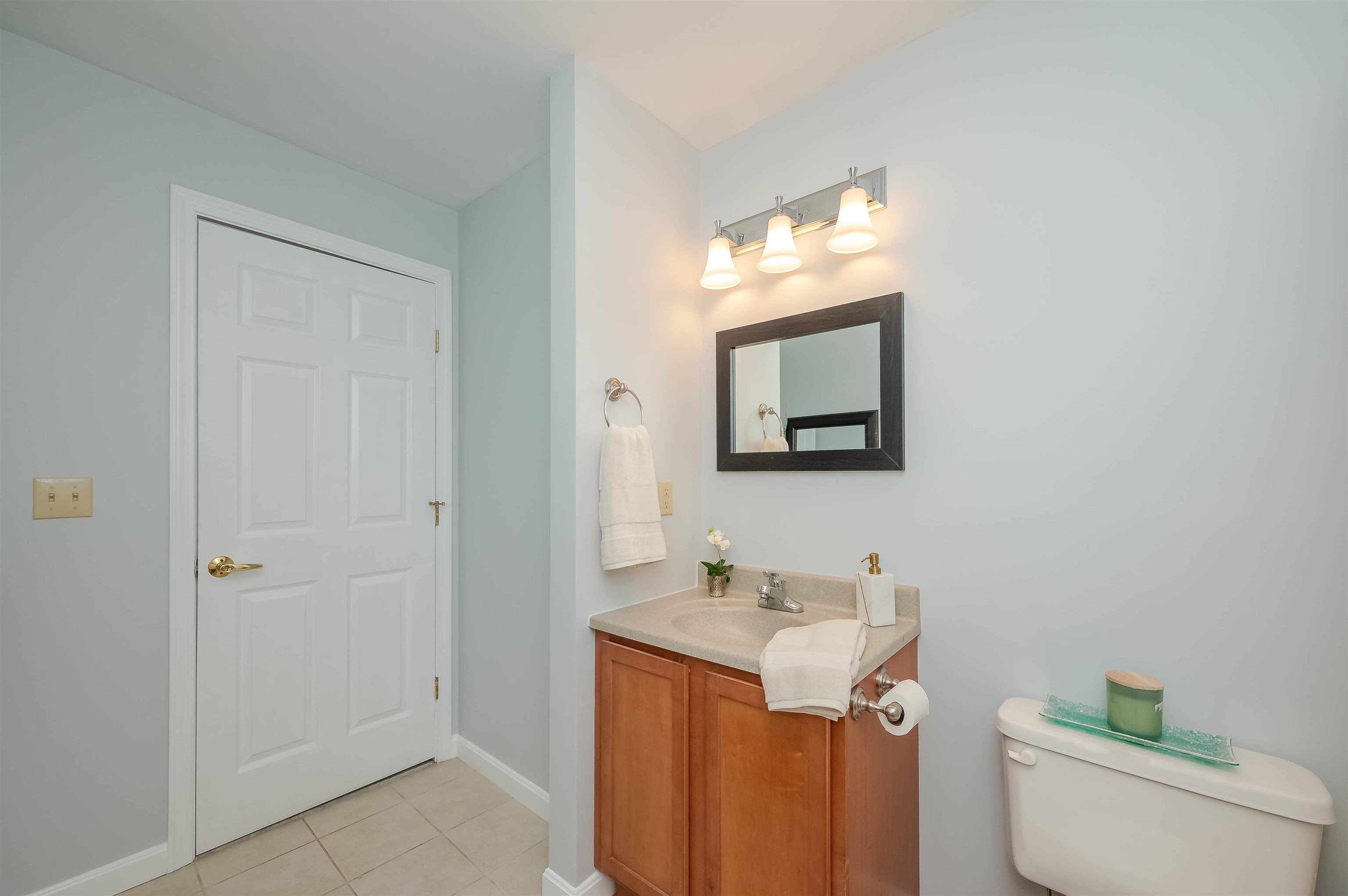 17 K Street, Unit 7 Hampton, NH 03842 - Photo 22 of 41 Gallery Image 22