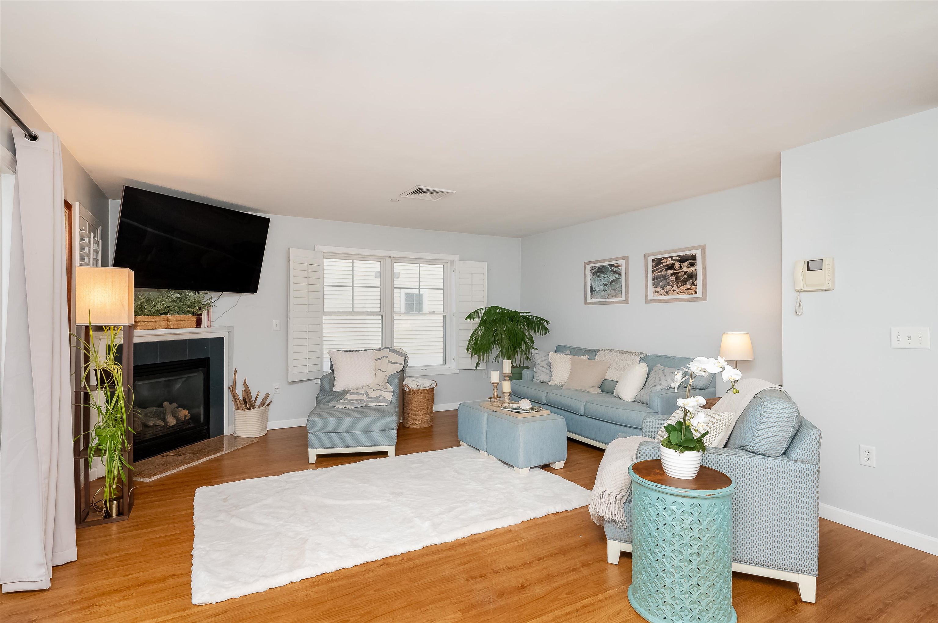 17 K Street, Unit 7 Hampton, NH 03842 - Photo 8 of 41 Gallery Image 8