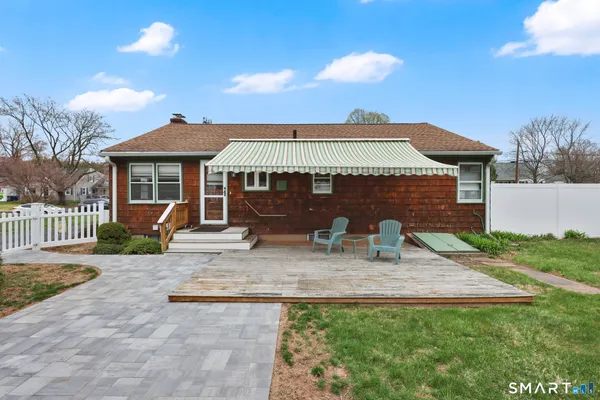 $309,900 | 61 Linwood Drive, East Hartford, CT 06118