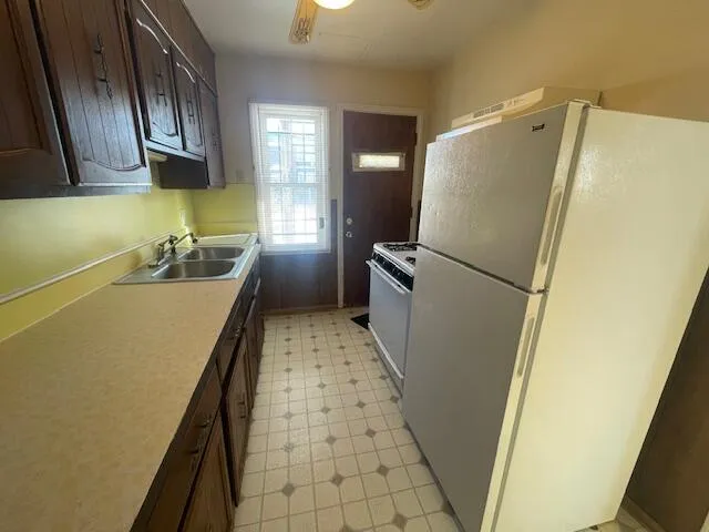 $999 | 2039 Ewald Circle, Detroit, MI 48238